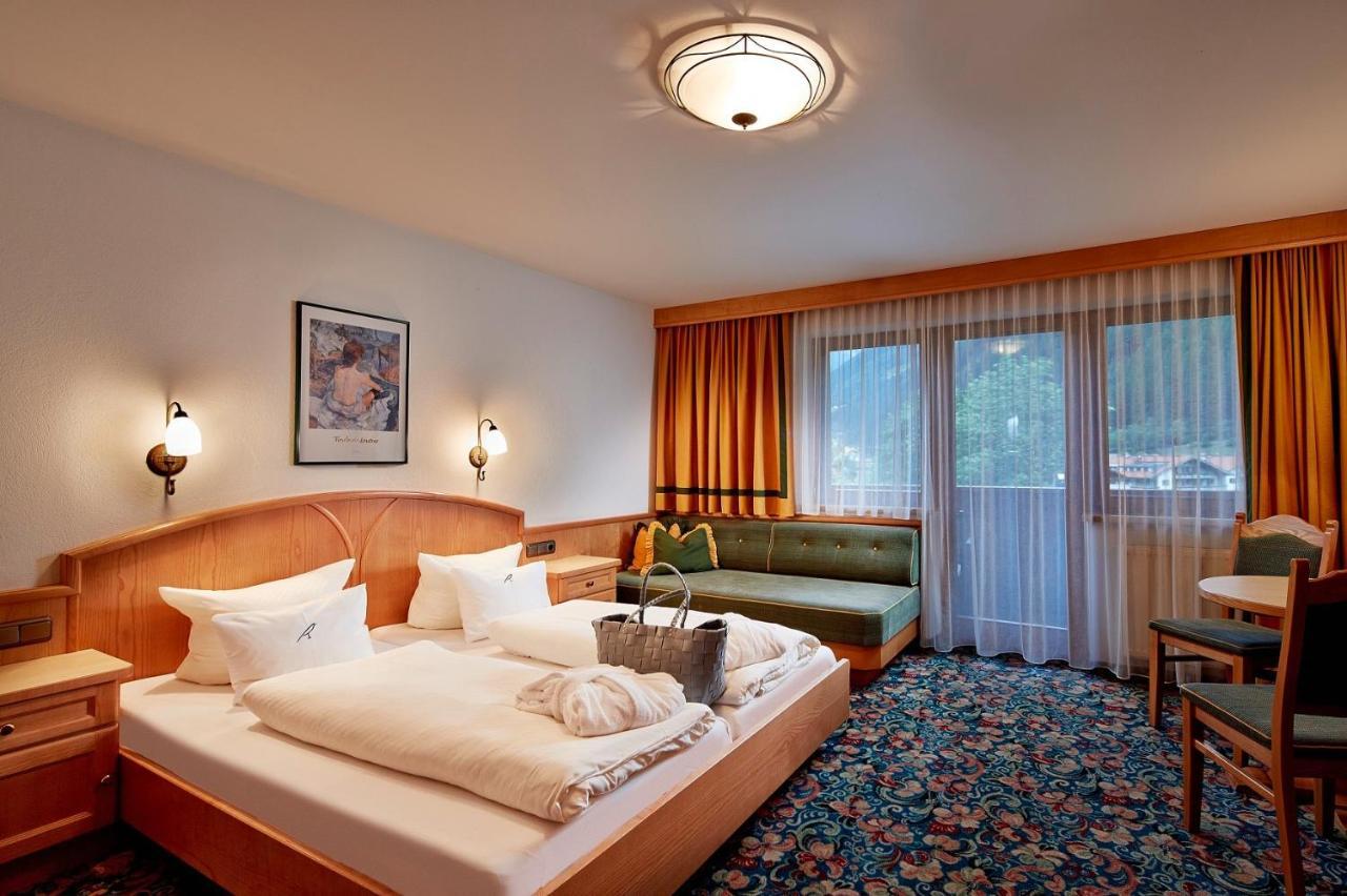 Huber's Boutique Hotel Mayrhofen Extérieur photo